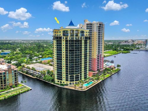 1605-2797 1st St, FORT MYERS, FL, 33916-1862 | Card Image