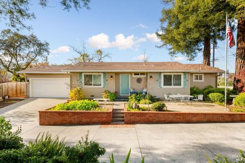 1343 Ash St, Napa, CA, 94559-3948 | Card Image