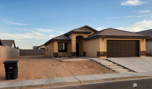 4037 E Hoyos St, San Luis, AZ, 85336-0473 | Card Image