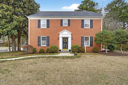 2064 Oxford Rd, Henderson, NC, 27536-4870 | Card Image