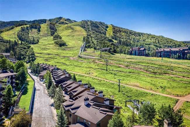 Bird's eye view with a mountain view | Image 34