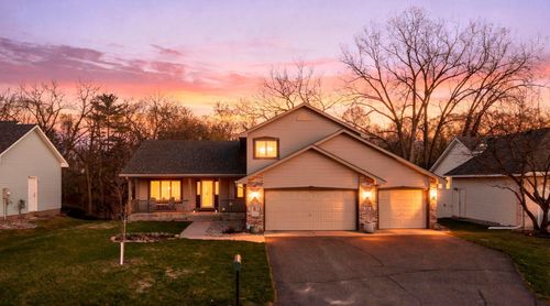 2655 Barclay St, Maplewood, MN, 55109-1999 | Card Image