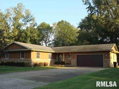 155 Maple St, Muddy, IL, 62965-2007 | Card Image