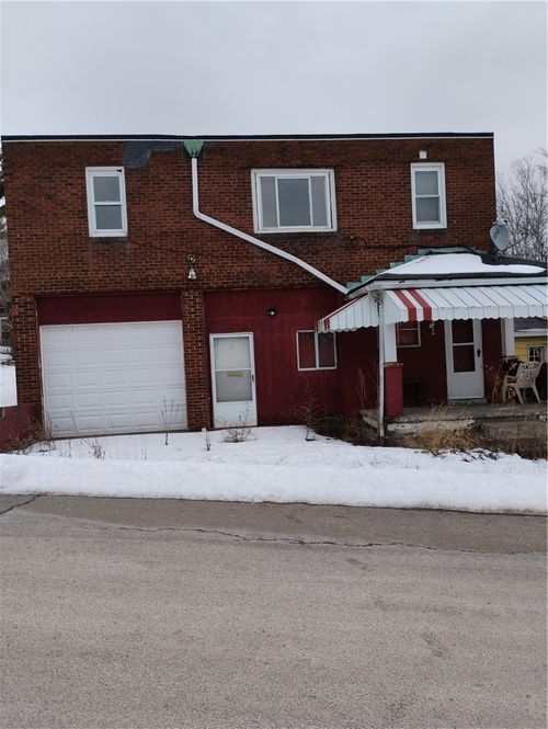 164 6th Ave, Aliquippa, PA, 15001-3418 | Card Image