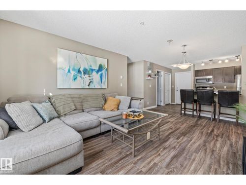 5370 Chappelle Rd Sw, Edmonton, AB, T6W3L5 | Card Image