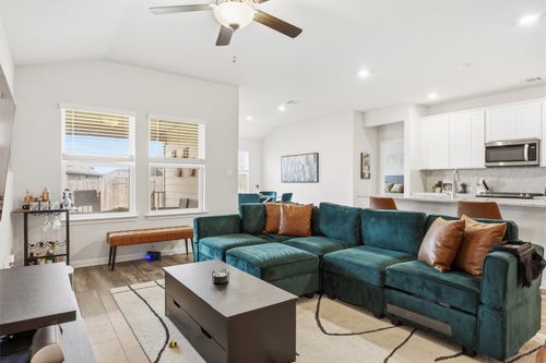 162 El Capitan Loop, Dripping Springs, TX, 78620-3035 | Card Image