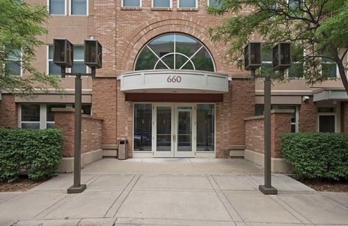 401-660 N 2nd St, Minneapolis, MN, 55401-1281 | Card Image