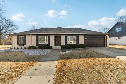 4428 49th St, Tulsa, OK, 74135-3220 | Card Image