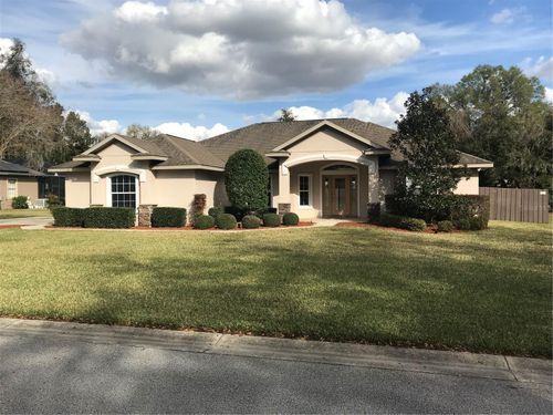 10261 Se 42nd Ter, BELLEVIEW, FL, 34420-6851 | Card Image
