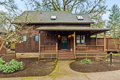 217 Spyglass Dr, Eugene, OR, 97401-2094 | Card Image