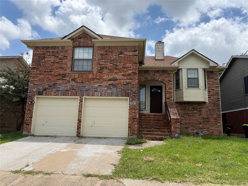 768 Pierre Ln, Plano, TX, 75023-7053 | Card Image