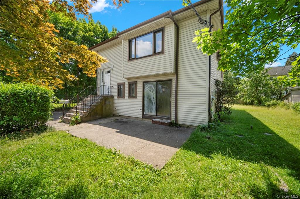 West St, Mount Kisco, NY 10549