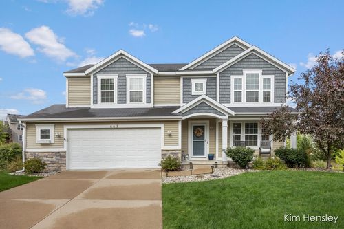 663 Orchard Ct Ne, Rockford, MI, 49341-7206 | Card Image