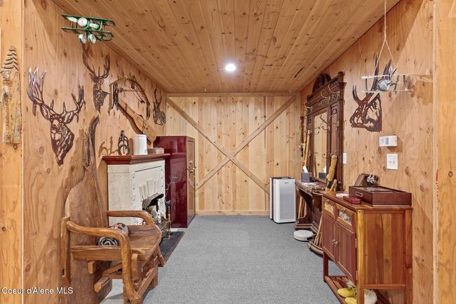 Hallway to Back area with barn door closed | Image 12