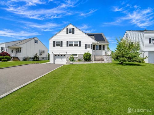 19 Jonquil Cir, Fords, NJ, 08863-1208 | Card Image