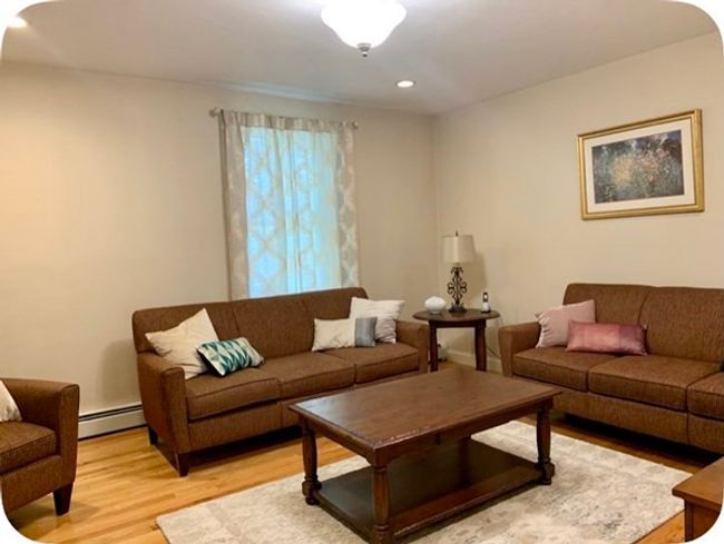APT-3 - 54 Desoto Rd, Condo with 2 bedrooms, 1 bathrooms and null parking in Boston MA | Image 5