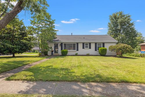 2461 Millbrook Dr, Lexington, KY, 40503-2243 | Card Image