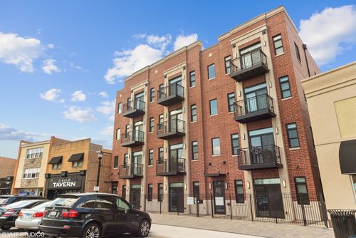 102-20 Conti Pkwy, Elmwood Park, IL, 60707-4505 | Card Image