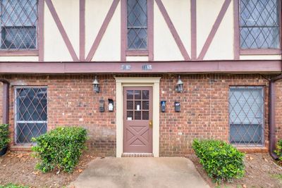 3183 Abbeywood Drive, Condo with 3 bedrooms, 2 bathrooms and null parking in Decatur GA | Image 1