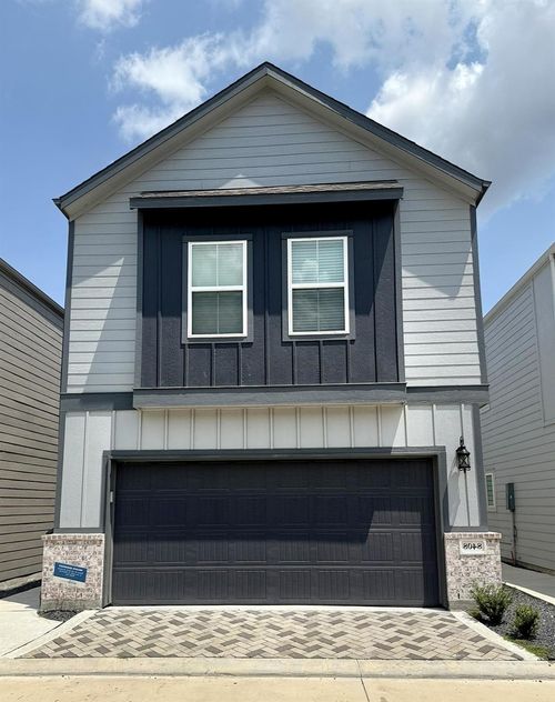 8408 Rising Stream Dr, Houston, TX, 77063-1451 | Card Image