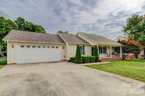 4671 Garys Pl, Crouse, NC, 28033-7773 | Card Image