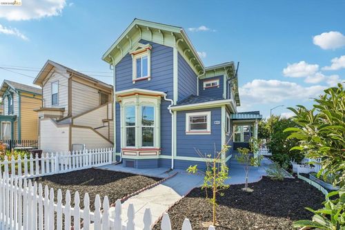 1549 5th Ave, Oakland, CA, 94606-2326 | Card Image