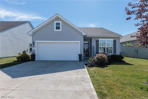 162 Kensington Way, Elyria, OH, 44035 | Card Image
