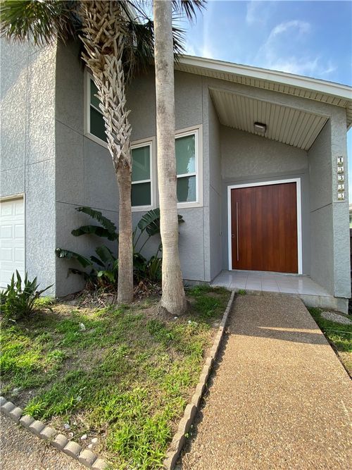 15333 Isabella Ct, Corpus Christi, TX, 78418-6968 | Card Image