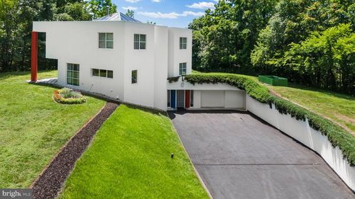 273 Pembroke Ln, GOOCHLAND, VA, 23063 | Card Image