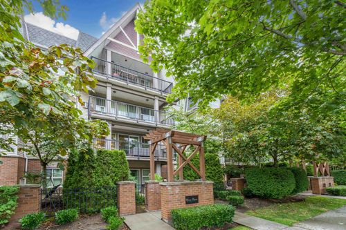 217-17769 57 Ave, Surrey, BC, V3S1H1 | Card Image