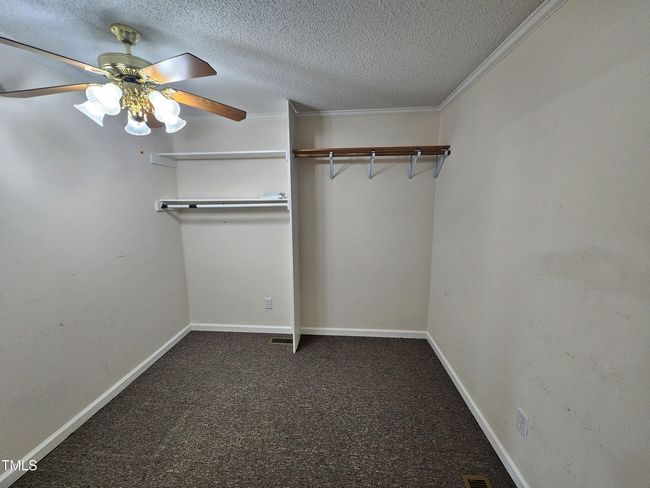family room WI closet | Image 16