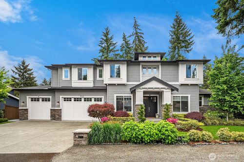 1646 106th Ave Se, Bellevue, WA, 98004-7102 | Card Image