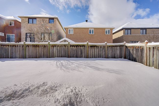 70 Russell Hill Rd, House other with 3 bedrooms, 3 bathrooms and 2 parking in Markham ON | Image 44