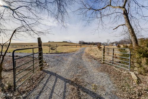 157 Big Sandy Rd, Telford, TN, 37690-2002 | Card Image