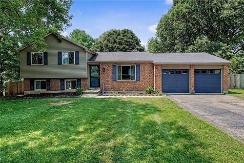 5615 Little Sugar Creek Rd, Sugarcreek Township, OH, 45440-3925 | Card Image