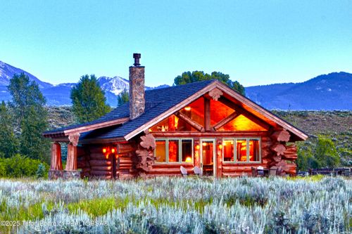 10200 N West Meadow Road, Moose, WY, 83012 | Card Image