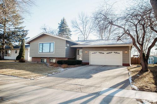 710 Ne 17th Avenue, ABERDEEN, SD, 57401 | Card Image