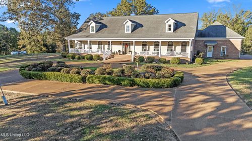 556 Thomas Rd, Waterford, MS, 38685 | Card Image