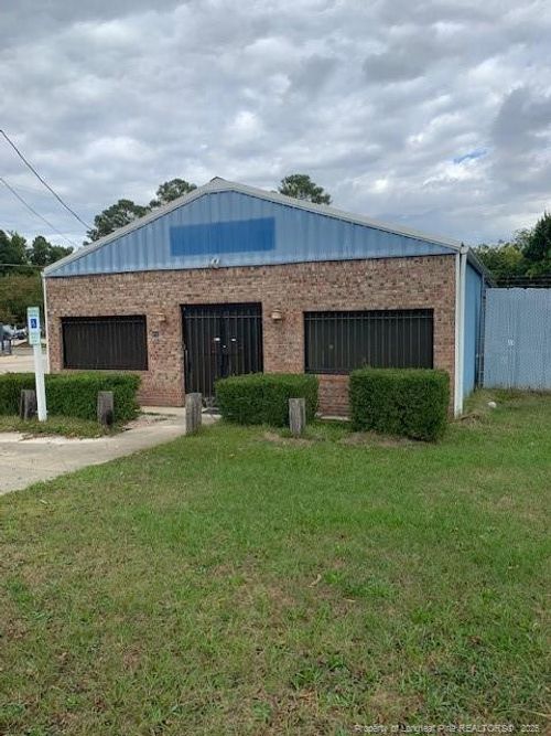 926 Ramsey St, Fayetteville, NC, 28301-4774 | Card Image