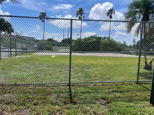 APT-309 - 4156 Inverrary Dr, Condo with 2 bedrooms, 2 bathrooms and null parking in Lauderhill FL | Image 14