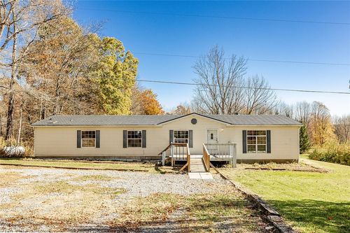 198 W Drive Rd, Volant, PA, 16156-5612 | Card Image