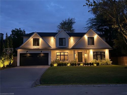2057 Salvator Blvd, Oakville, ON, L6L1M9 | Card Image