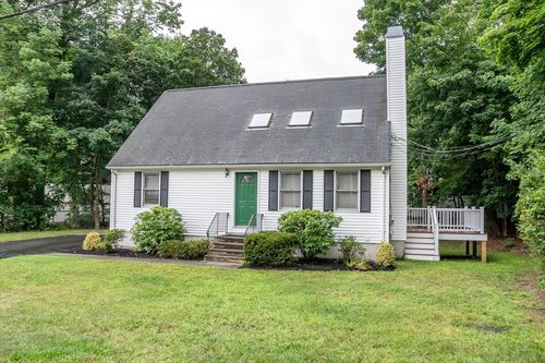 4 Randall Ct, Natick, MA, 01760-4422 | Card Image