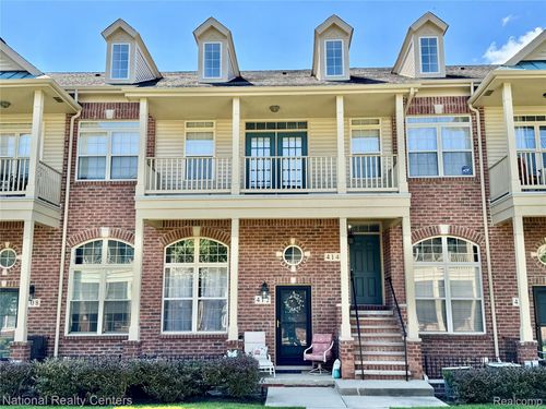 136-414 Old Pine Way, Walled Lake, MI, 48390 | Card Image