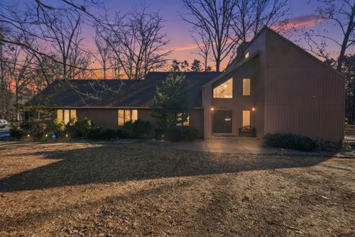 1570 Timber Trl, NEWPORT, TN, 37821-7126 | Card Image