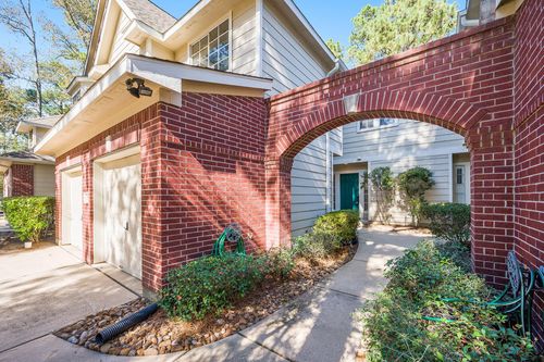 158e-158 N Magnolia Pond Pl, The Woodlands, TX, 77381-5001 | Card Image