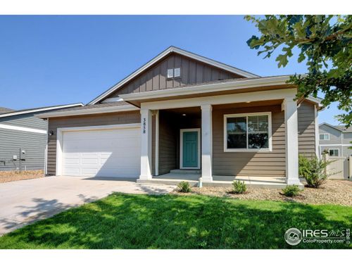 3858 Peach St, Wellington, CO, 80549-2332 | Card Image