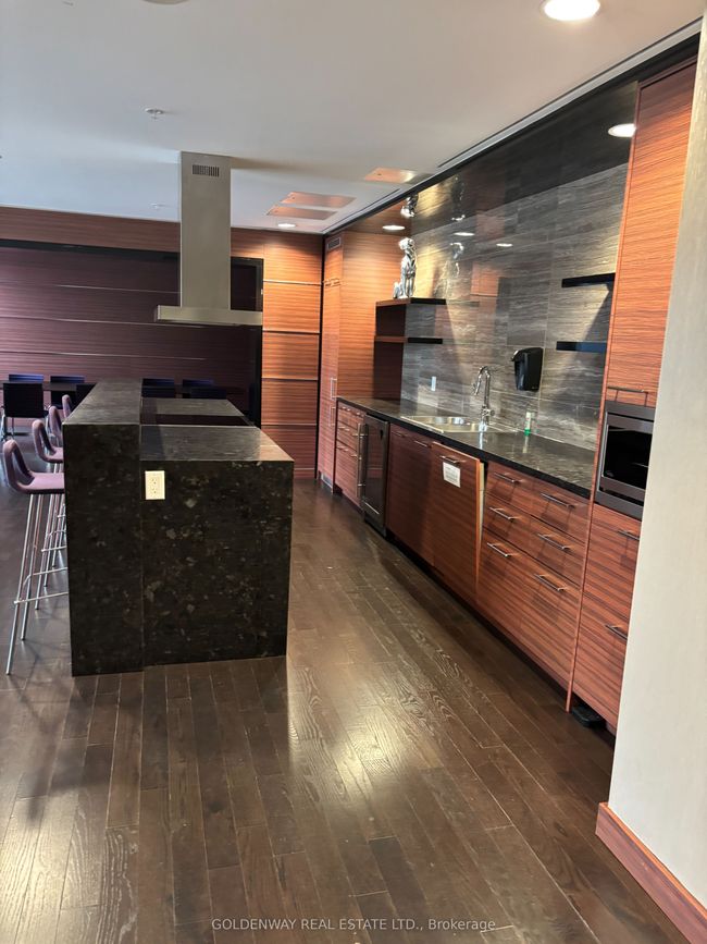S715 - 120 Bayview Ave, Condo with 0 bedrooms, 1 bathrooms and null parking in Toronto ON | Image 23