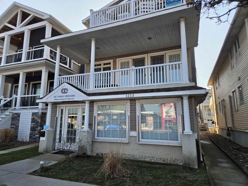 1213 West Ave, Ocean City, NJ, 08226-3265 | Card Image