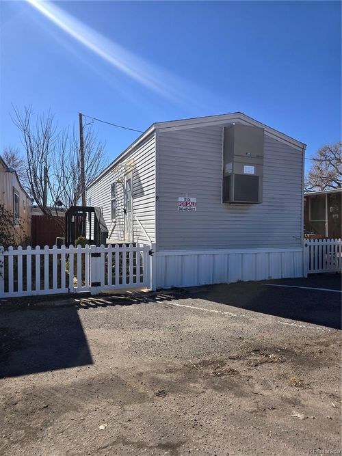 10110 E 120th Ave, Henderson, CO, 80640-9390 | Card Image